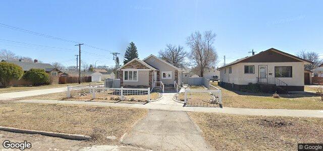 Larawan ng 38 Inman Avenue sa Winnipeg, Manitoba