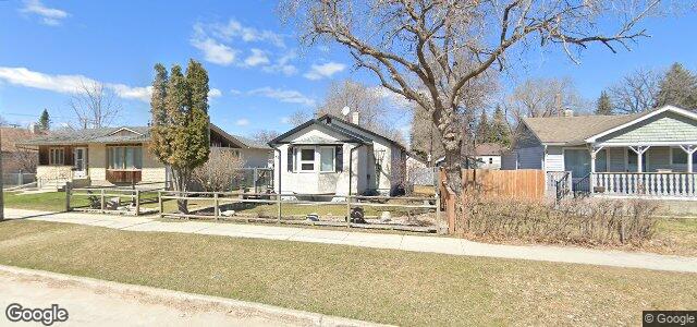 Larawan ng 55 Fermor Avenue sa Winnipeg, Manitoba