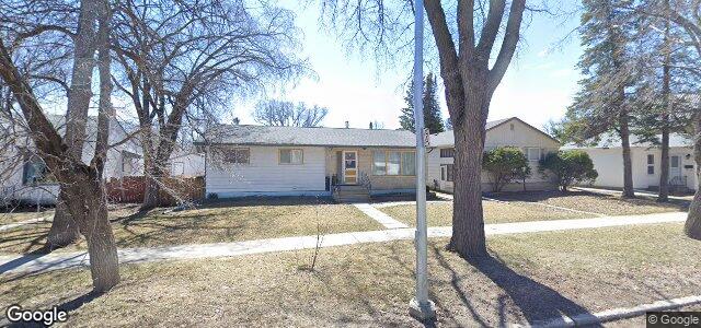 Larawan ng 58 Regal Avenue sa Winnipeg, Manitoba