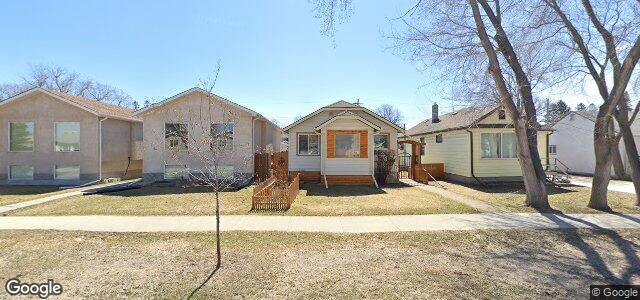Larawan ng 68 Regal Avenue sa Winnipeg, Manitoba