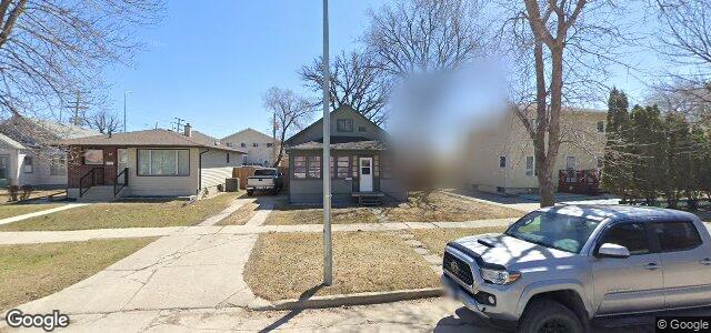 Larawan ng 70 Inman Avenue sa Winnipeg, Manitoba