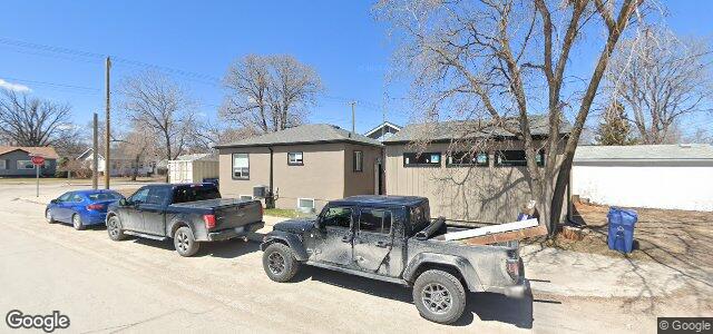 Larawan ng 727 St Mary'S Road sa Winnipeg, Manitoba