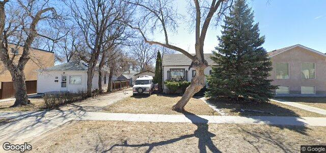 Larawan ng 76 Regal Avenue sa Winnipeg, Manitoba
