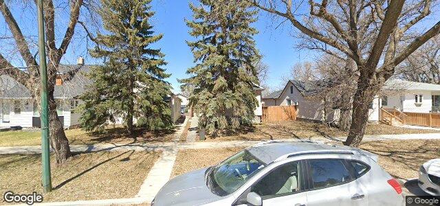 Larawan ng 83 Crystal Avenue sa Winnipeg, Manitoba