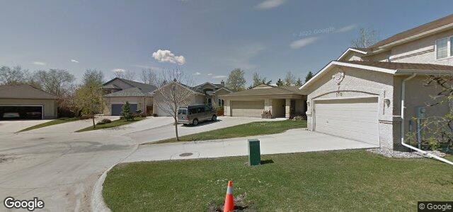 Larawan ng 114 Bloomer Crescent sa Winnipeg, Manitoba