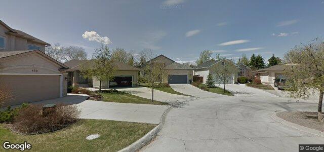 Larawan ng 122 Bloomer Crescent sa Winnipeg, Manitoba