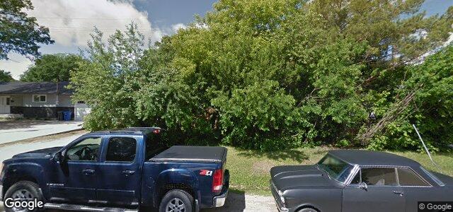 Larawan ng 214 Lynbrook Drive sa Winnipeg, Manitoba