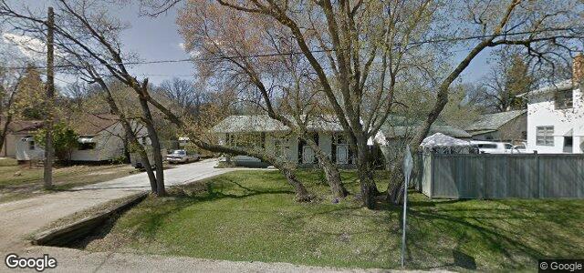 Larawan ng 216 Chalfont Road sa Winnipeg, Manitoba