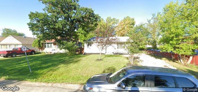 Larawan ng 216 Elmhurst Road sa Winnipeg, Manitoba