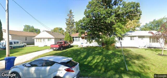 Larawan ng 220 Elmhurst Road sa Winnipeg, Manitoba