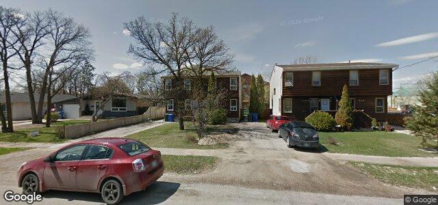 Larawan ng 222 Laxdal Road sa Winnipeg, Manitoba
