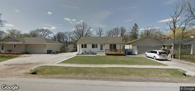 Larawan ng 238 Laxdal Road sa Winnipeg, Manitoba