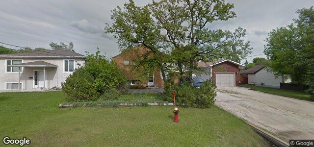 Larawan ng 239 Mclean Street sa Winnipeg, Manitoba