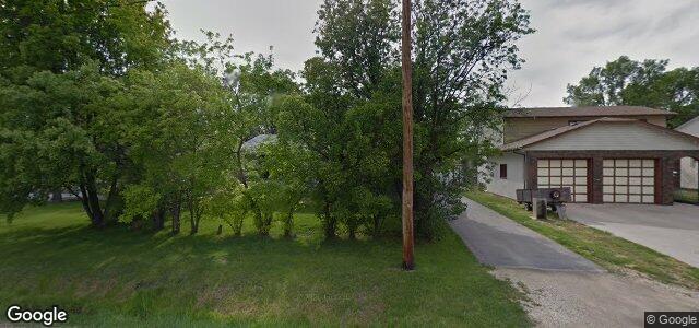 Larawan ng 242 Mclean Street sa Winnipeg, Manitoba