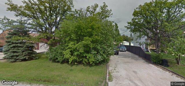 Larawan ng 247 Mclean Street sa Winnipeg, Manitoba