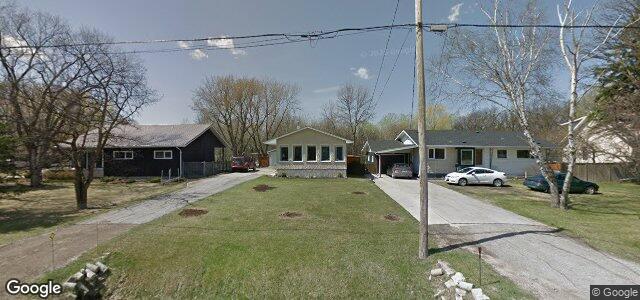 Larawan ng 250 Chalfont Road sa Winnipeg, Manitoba