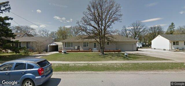 Larawan ng 250 Laxdal Road sa Winnipeg, Manitoba