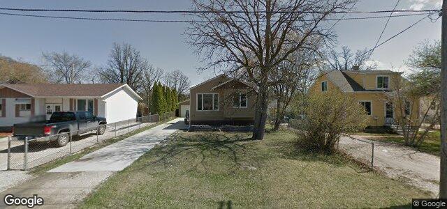 Larawan ng 271 Laxdal Road sa Winnipeg, Manitoba