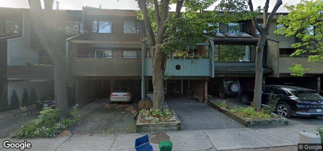 Larawan ng 300 Cathcart Street sa Winnipeg, Manitoba