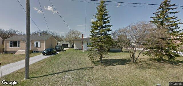 Photo of 300 Chalfont Road in Winnipeg, Manitoba