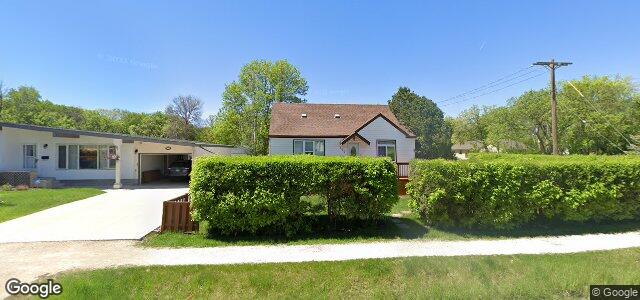 Larawan ng 300 Laxdal Road sa Winnipeg, Manitoba