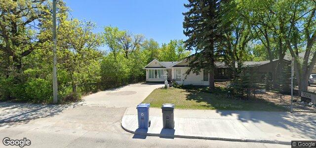 Larawan ng 3016 Roblin Boulevard sa Winnipeg, Manitoba