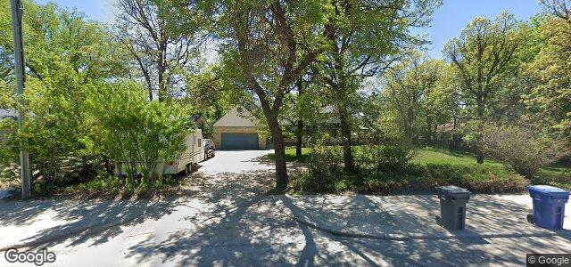 Larawan ng 3030 Roblin Boulevard sa Winnipeg, Manitoba