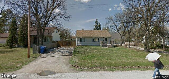 Larawan ng 304 Lynbrook Drive sa Winnipeg, Manitoba