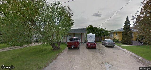 Larawan ng 310 Mclean Street sa Winnipeg, Manitoba