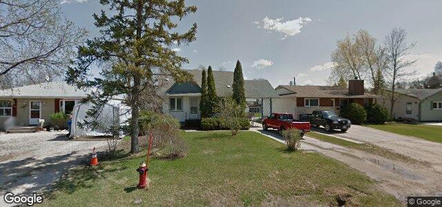 Larawan ng 315 Lynbrook Drive sa Winnipeg, Manitoba