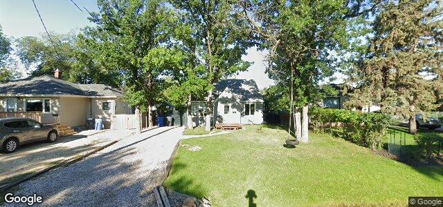 Larawan ng 320 Elmhurst Road sa Winnipeg, Manitoba