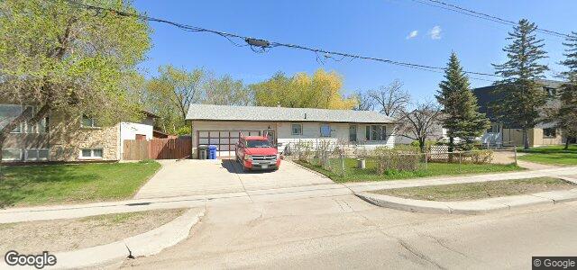 Larawan ng 3223 Grant Avenue sa Winnipeg, Manitoba