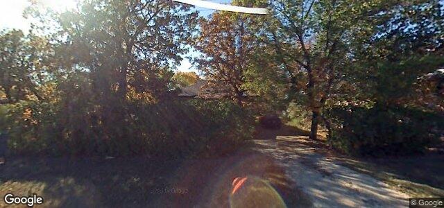 Photo of 330 Lynbrook Drive in Winnipeg, Manitoba