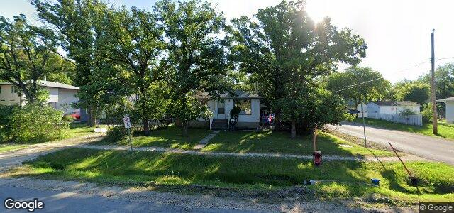 Larawan ng 331 Elmhurst Road sa Winnipeg, Manitoba