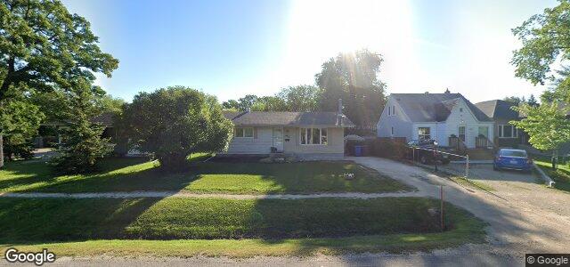 Larawan ng 339 Elmhurst Road sa Winnipeg, Manitoba