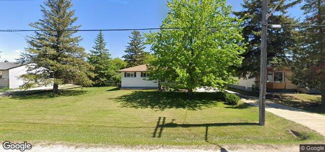 Larawan ng 343 Laxdal Road sa Winnipeg, Manitoba