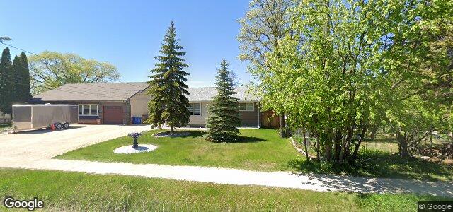 Larawan ng 350 Laxdal Road sa Winnipeg, Manitoba