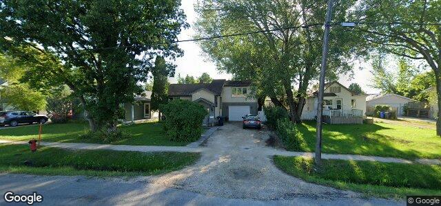 Larawan ng 359 Elmhurst Road sa Winnipeg, Manitoba