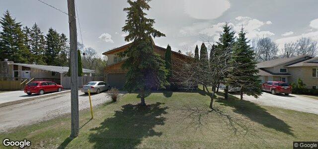 Larawan ng 3716 Batchelor Avenue sa Winnipeg, Manitoba