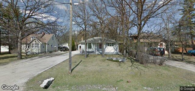 Larawan ng 3807 Batchelor Avenue sa Winnipeg, Manitoba