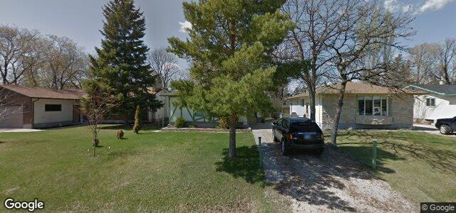 Photo of 390 Lynbrook Drive in Winnipeg, Manitoba