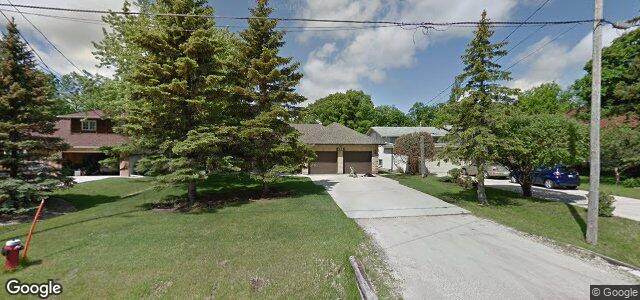 Larawan ng 420 Chalfont Road sa Winnipeg, Manitoba