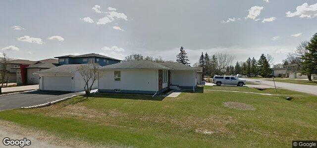 Larawan ng 57 Stockdale Street sa Winnipeg, Manitoba
