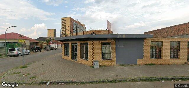 Larawan ng 64 Stockdale Street sa Winnipeg, Manitoba