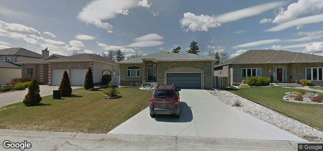 Larawan ng 68 Sammons Crescent sa Winnipeg, Manitoba