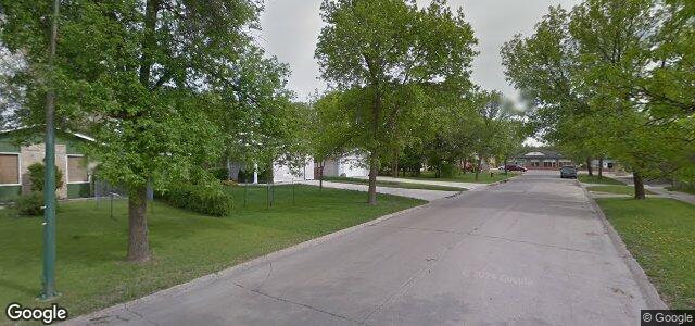 Larawan ng 10 Royalgate Road sa Winnipeg, Manitoba
