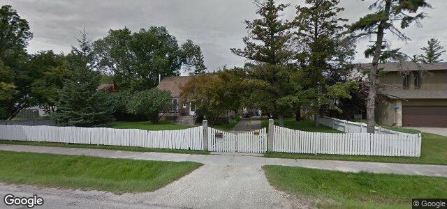 Larawan ng 128 Wexford Street sa Winnipeg, Manitoba