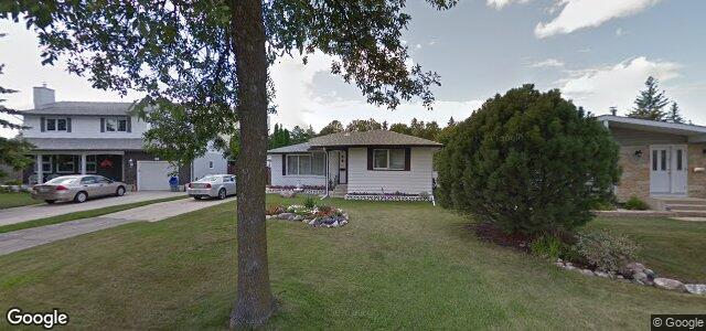 Larawan ng 83 Royalgate Road sa Winnipeg, Manitoba