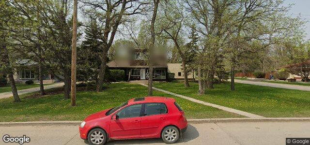 Larawan ng 169 St Vital Road sa Winnipeg, Manitoba