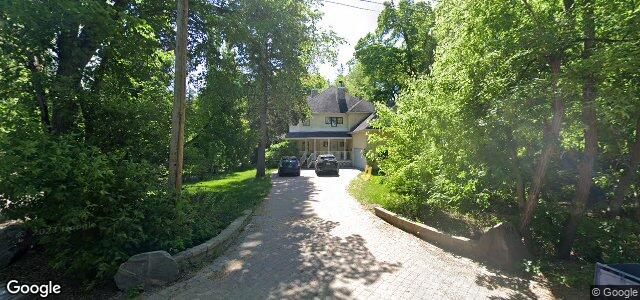 Larawan ng 181 Victoria Crescent sa Winnipeg, Manitoba